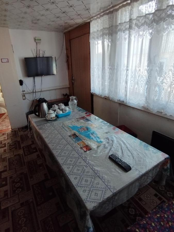 Guest House Sono Adress Derbisheva 202 Karakol Ngoại thất bức ảnh