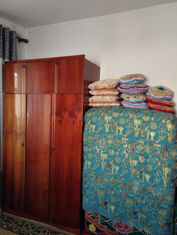 Guest House Sono Adress Derbisheva 202 Karakol Ngoại thất bức ảnh